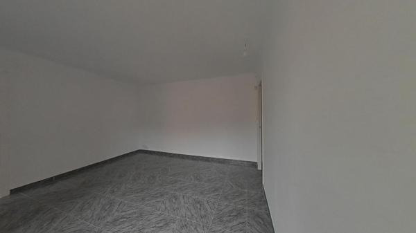 Продажа квартиры на Piso en Calle de la Muga, La Marina del Port, Barcelona, Барселона
 photo 2
