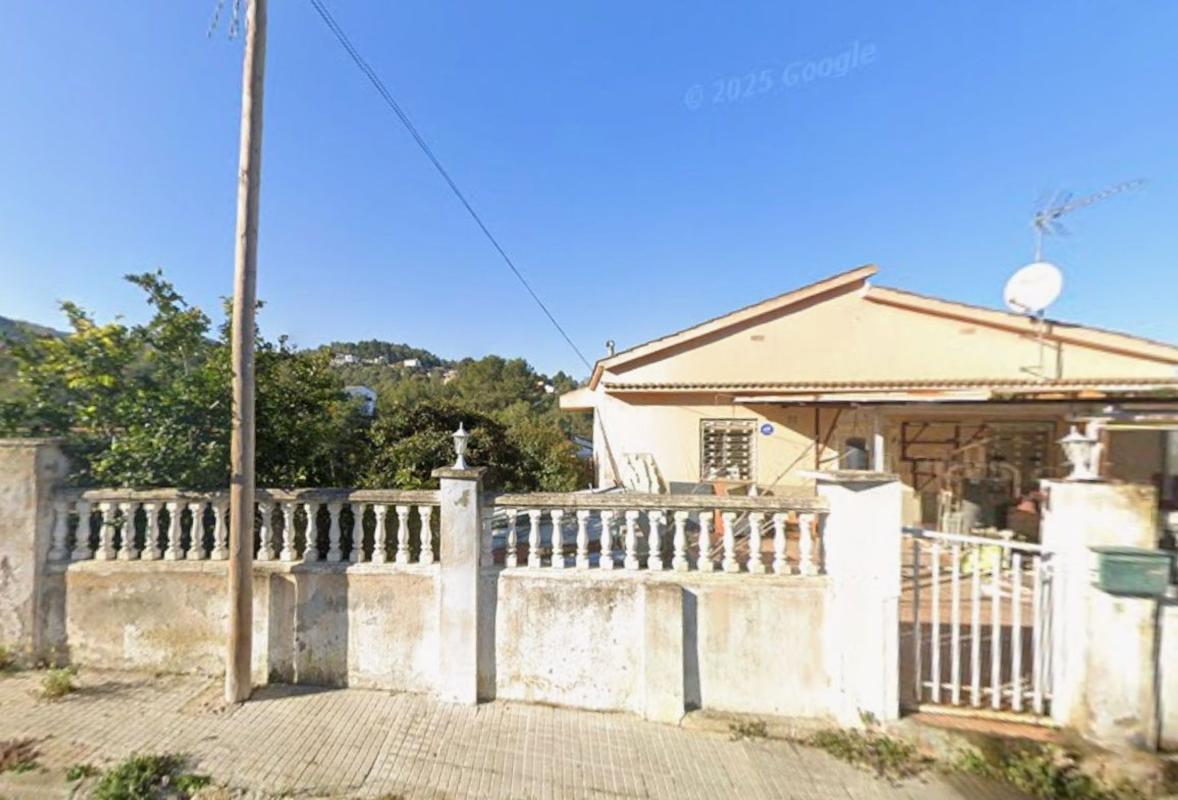 Недвижимость на продажу и в аренду в Испании photo 1