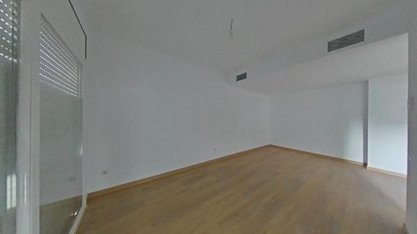 Продажа квартиры на Piso en Avenida de l'Abat Marcet, Zona Esportiva, Terrassa, Терраса
thumbnail 2