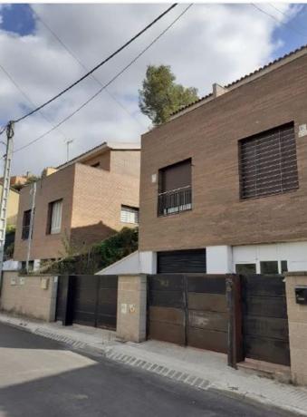 Casa o chalet independiente en Calle de la Mallerenga, Can Palet de Vistalegre, Terrassa photo 1