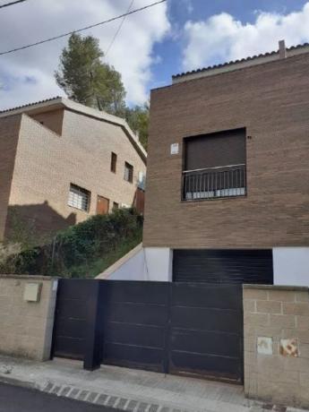 Casa o chalet independiente en Calle de la Mallerenga, Can Palet de Vistalegre, Terrassa photo 3