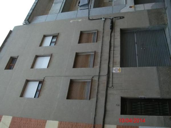 Chalet pareado en Calle de Mossèn Cinto Verdaguer, Vilanova del Camí photo