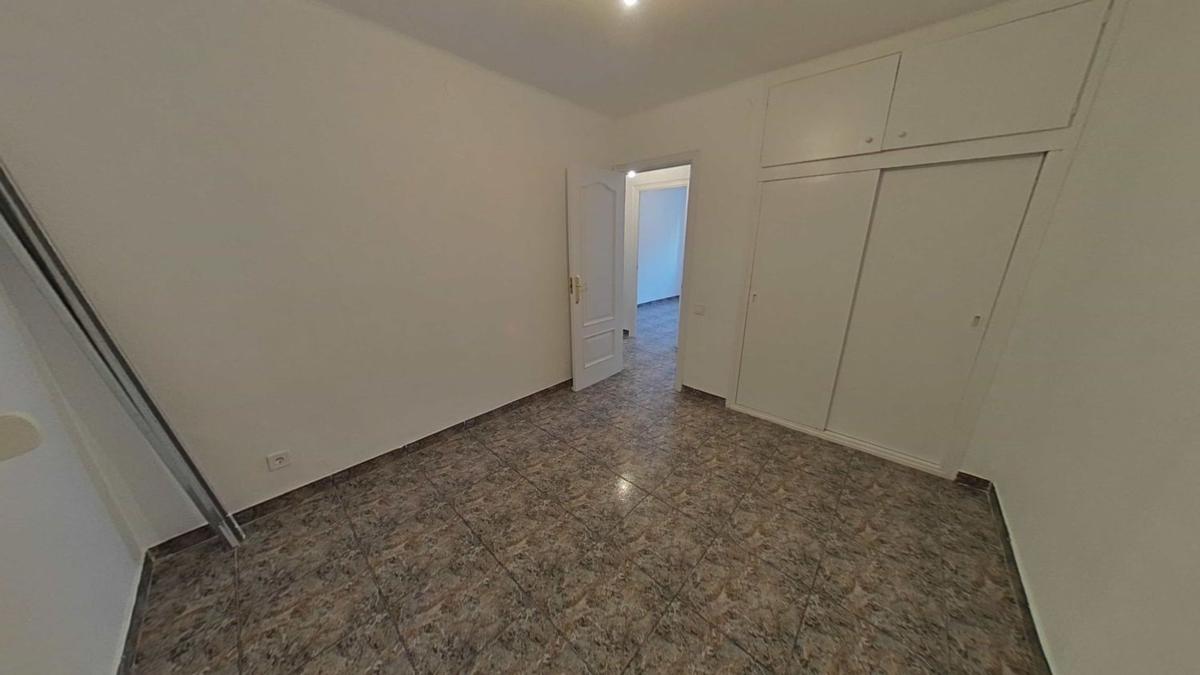 Продажа квартиры на Piso en Calle de Monturiol, Mercat, Rubí, Руби
photo 1