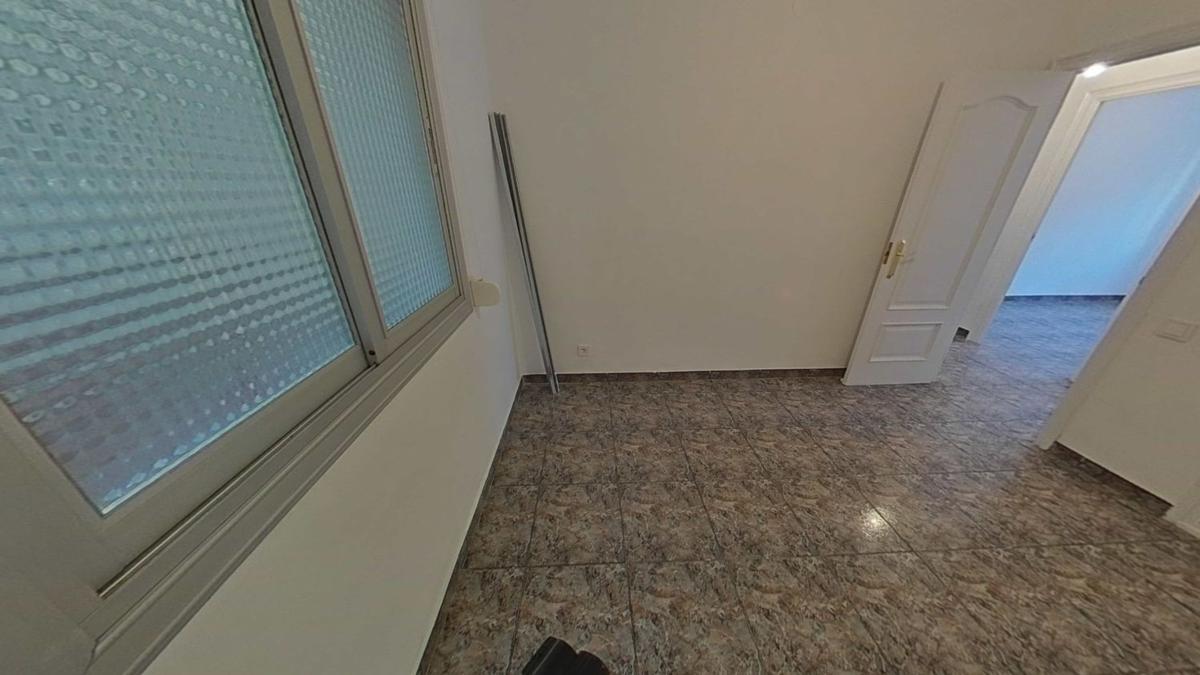 Продажа квартиры на Piso en Calle de Monturiol, Mercat, Rubí, Руби
photo 2
