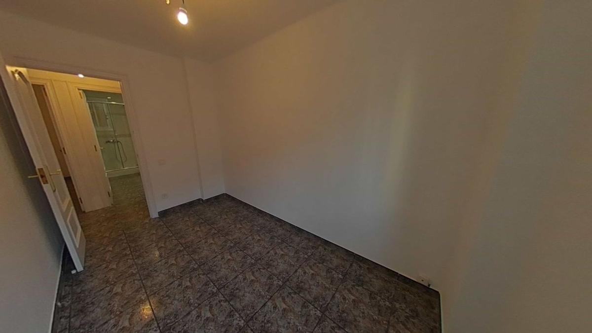 Продажа квартиры на Piso en Calle de Monturiol, Mercat, Rubí, Руби
photo 4