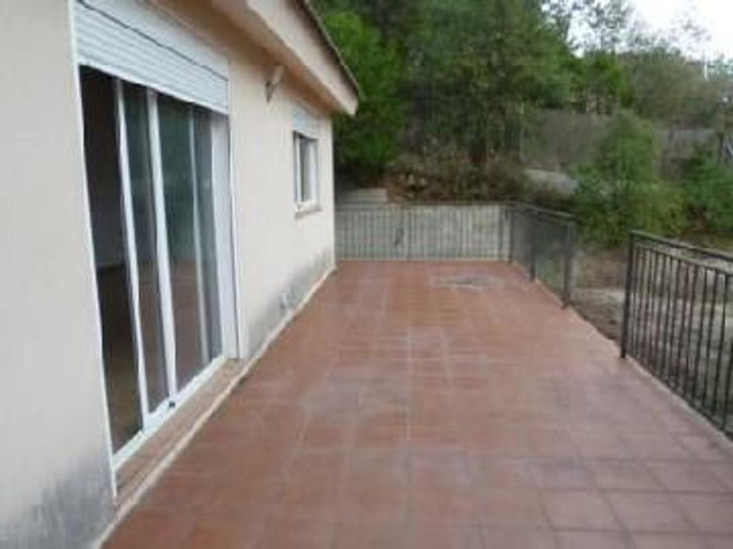 Propiedades en venta y alquiler en España photo 4