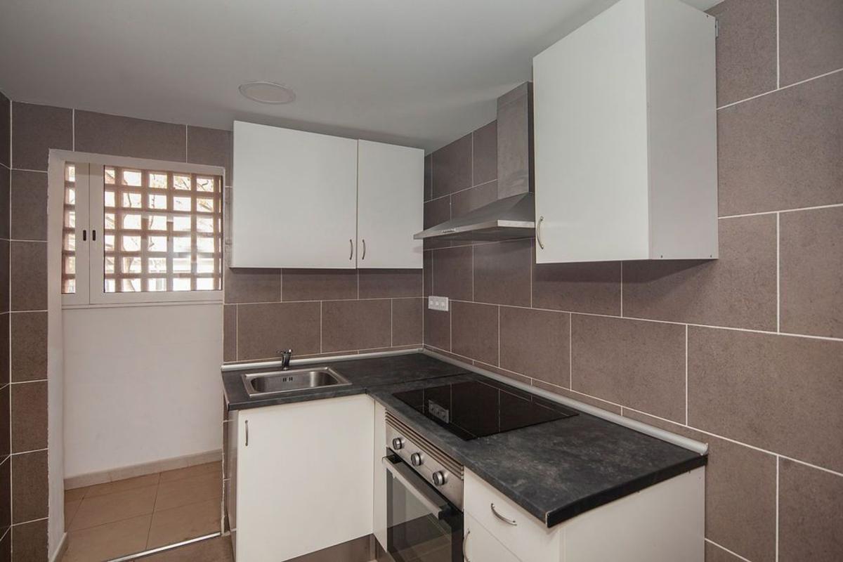 Sale of apartment in Piso en Calle del Gaià, La Marina del Port, Barcelona, Barcelona
photo 4