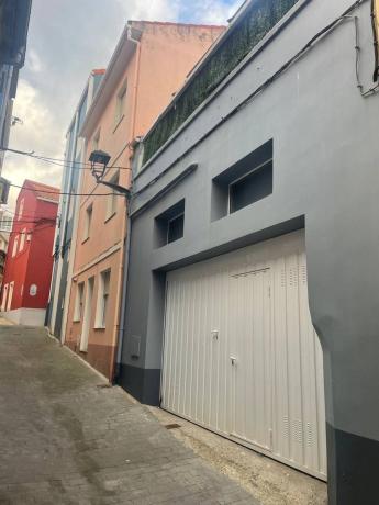 Chalet adosado en Calle Pilar, Cariño thumbnail 1