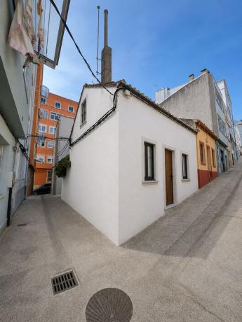Chalet adosado en Malpica de Bergantiños thumbnail 2