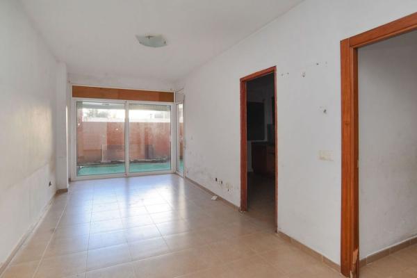 Sale of flat in Piso en Calle Sant Elm, Malgrat de Mar, Malgrat de Mar
thumbnail 1