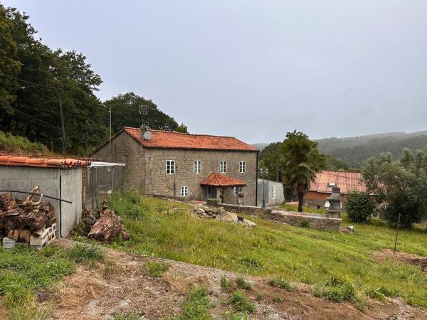 Продаётся загородный участок в Finca rústica en Redemuiños, Negreira , Негрейра thumbnail 1