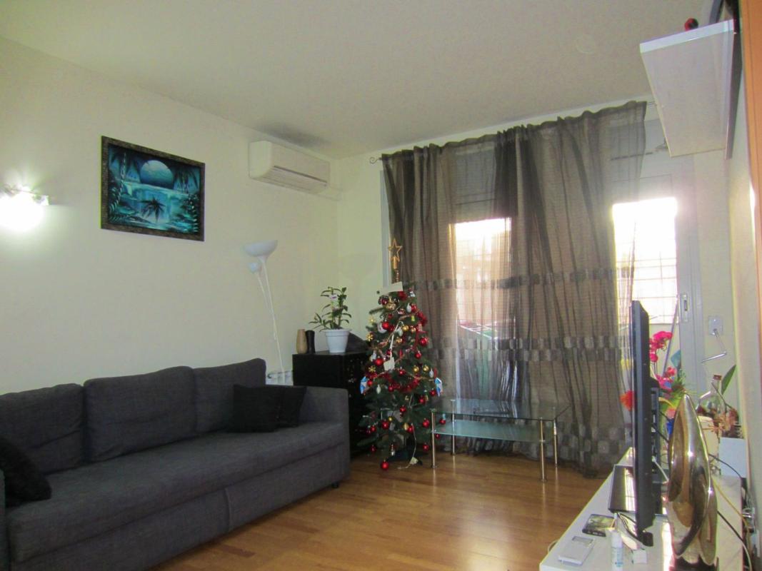 Venta de piso en Piso en Calle de Ricardo Caro, Escoles, Terrassa, Terrassa
photo 1
