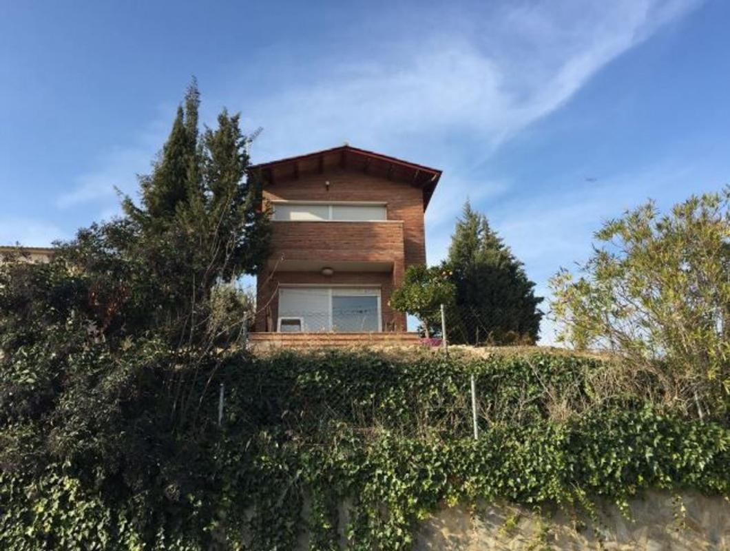 Недвижимость на продажу и в аренду в Испании photo 1