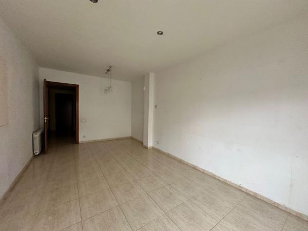 Sprzedaż mieszkania w Piso en Calle Sant Josep, Les Franqueses del Vallès, Les Franqueses del Vallès
 photo 4