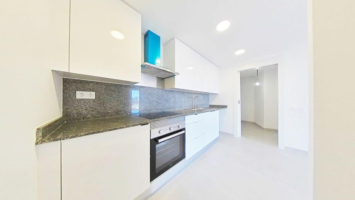 Sale of apartment in Piso en Calle de Guifré, Remei, Badalona, Badalona
photo 5