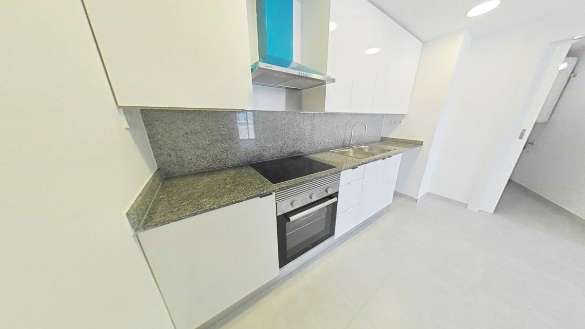 Sale of apartment in Piso en Calle de Guifré, Remei, Badalona, Badalona
photo 5