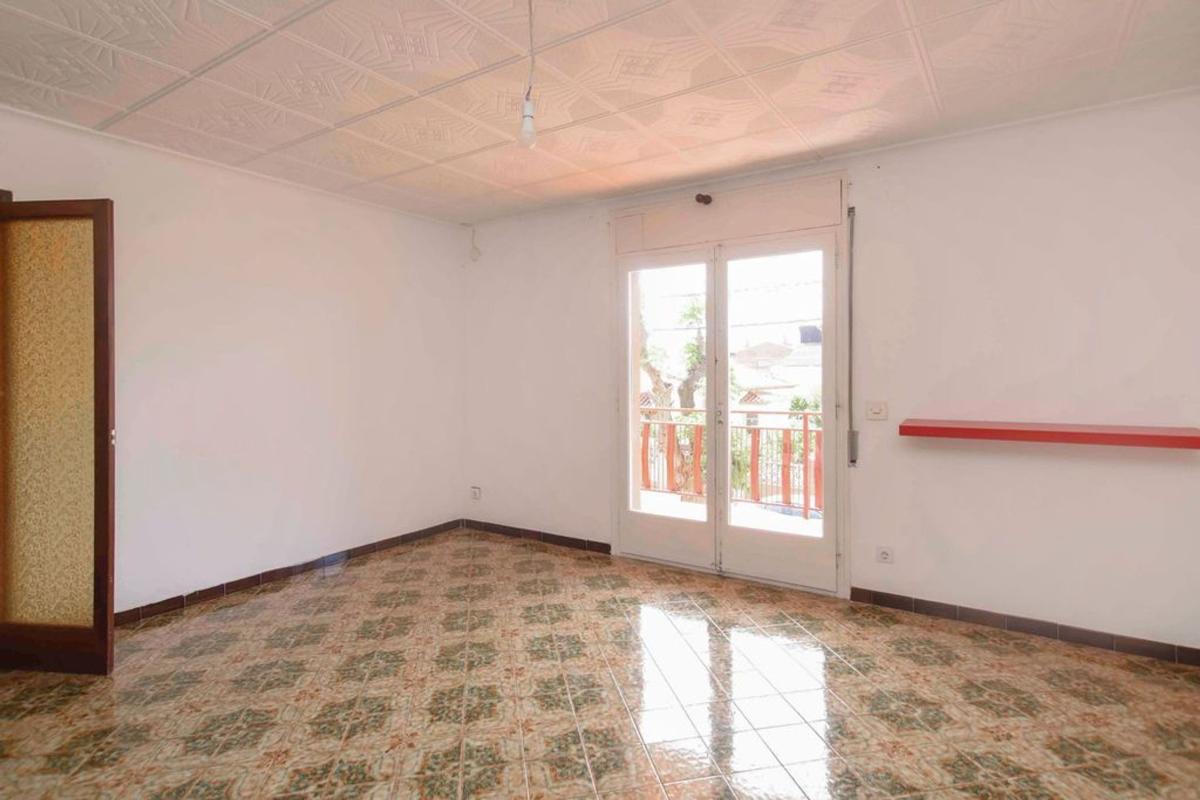 Sale of apartment in Piso en Calle d'Alfons XIII, Parets del Vallès, Parets del Vallès
photo 4