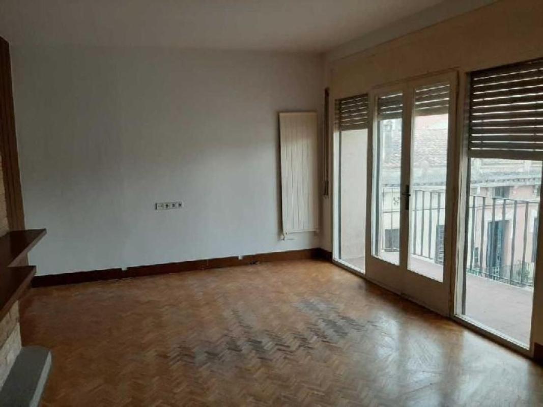 Venta de piso en Piso en Plaza del Montseny, Sant Antoni de Vilamajor, Sant Antoni de Vilamajor
photo 2