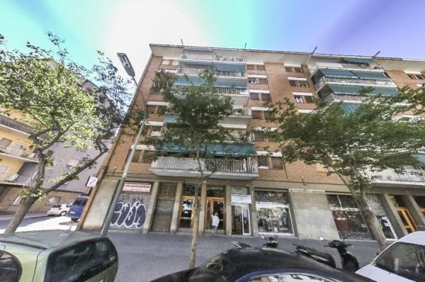 Sale of flat in Piso en Calle de Concepción Arenal, El Congrés i els Indians, Barcelona, Barcelona
 photo