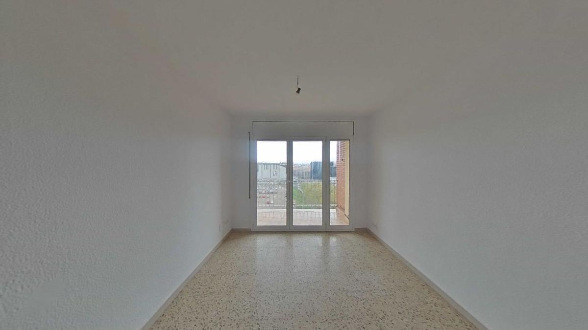 Продажа квартиры на Piso en Avenida de Lluís Companys, La Concòrdia, Sabadell, Сабадель
photo 2