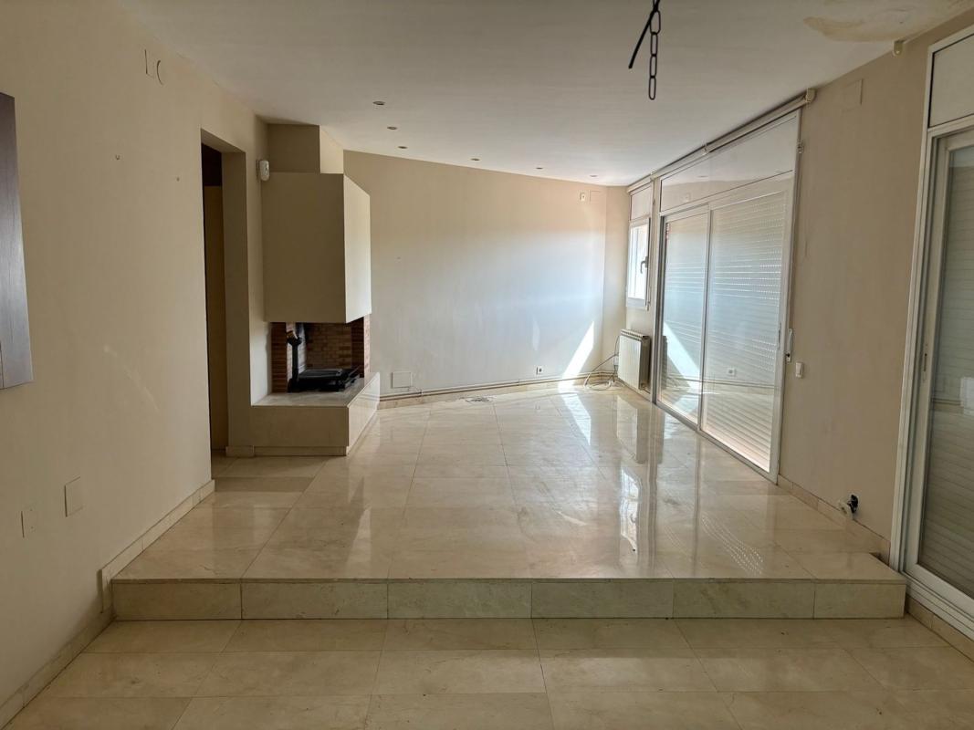 Продажа квартиры на Piso en Calle de Calderón de la Barca, La Maurina, Terrassa, Терраса
photo 2