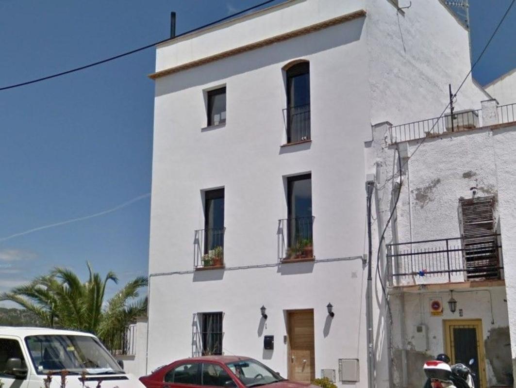 Sale of independent chalet in Casa o chalet en Calle del Racó, Centro Pueblo, Sant Pere de Ribes, Sant Pere de Ribes
photo 1