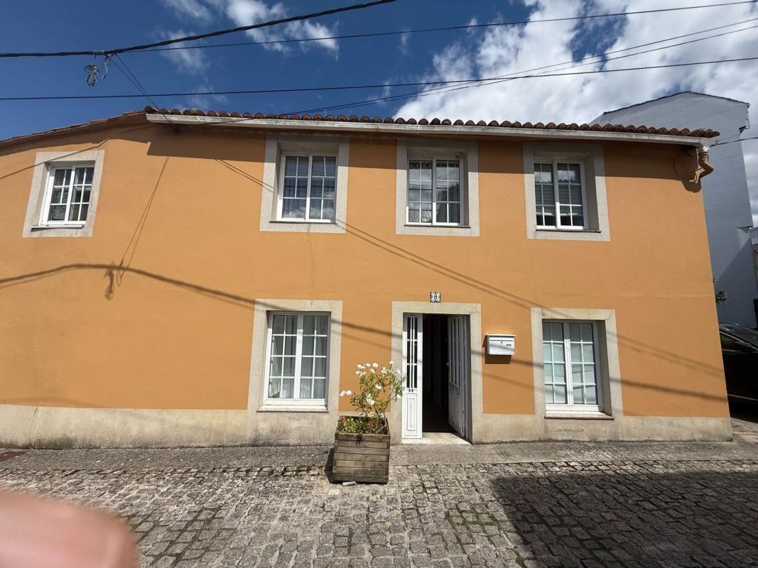 Properties for sale and rent in Spain photo 3