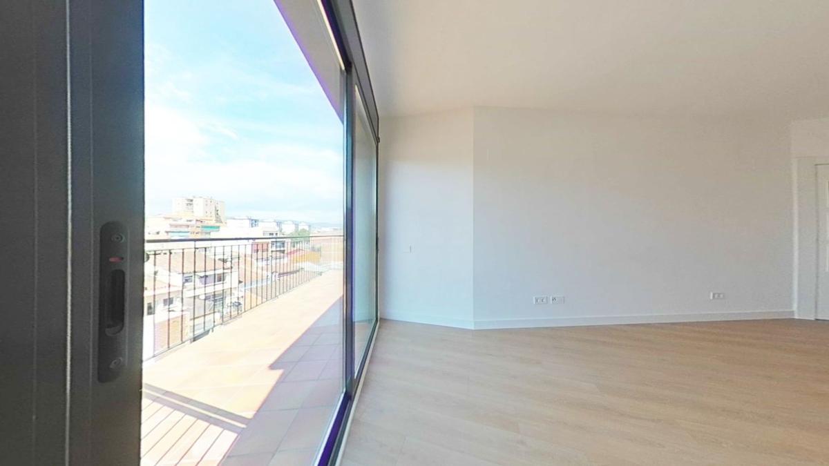 Sale of apartment in Piso en Calle de Guifré, Remei, Badalona, Badalona
photo 4