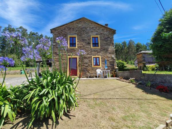 Chalet adosado en Calle Cedeira Rabadan, 6, Cedeira thumbnail 1