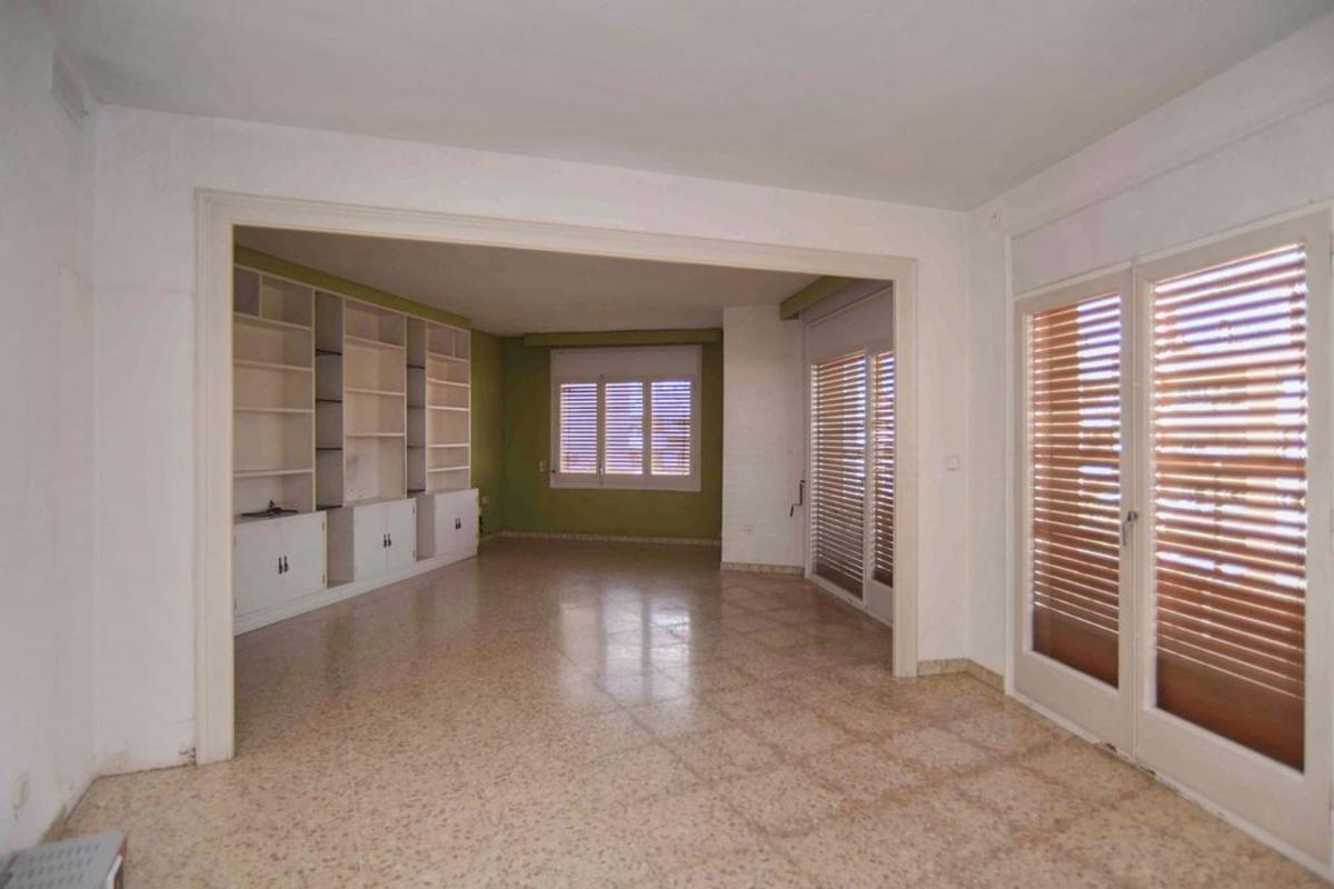Продажа квартиры на Piso en Avenida Ntra. Sra. de Montserrat, Centre, Pineda de Mar, Пинеда де Мар
 photo 2