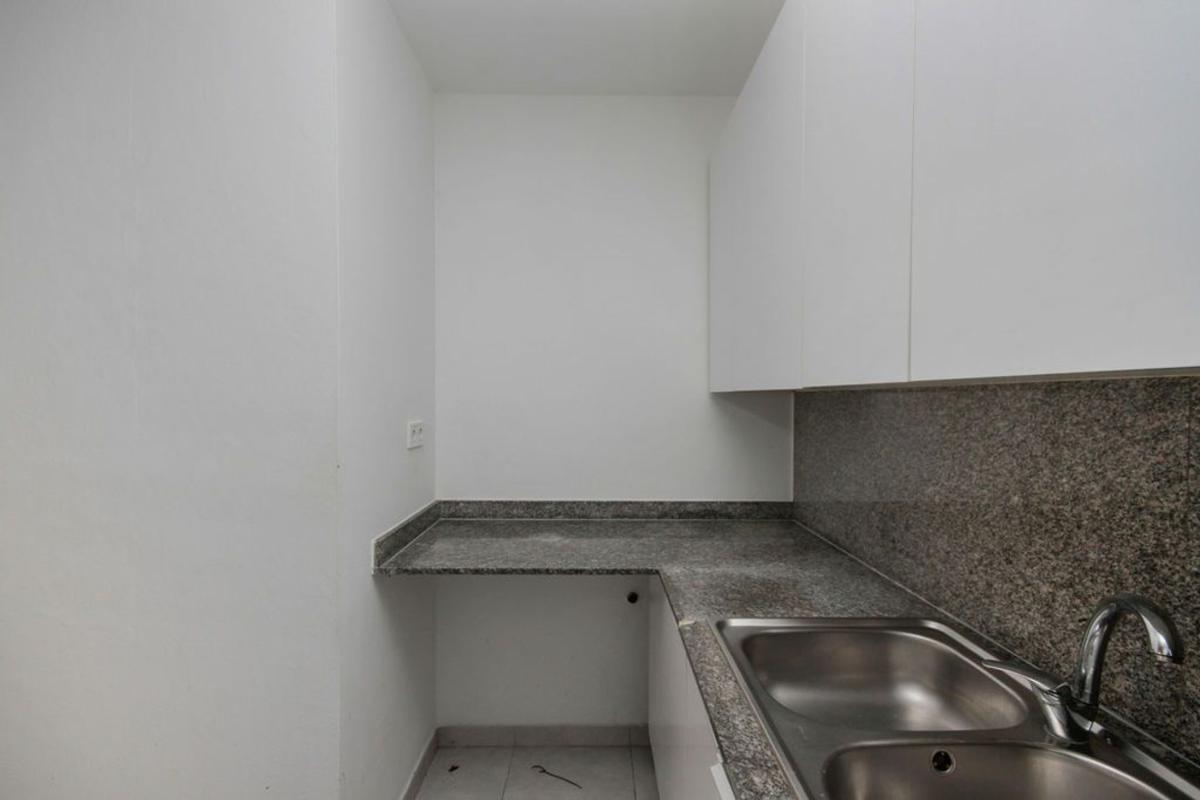 Sale of apartment in Piso en Calle de Guifré, Remei, Badalona, Badalona
photo 5