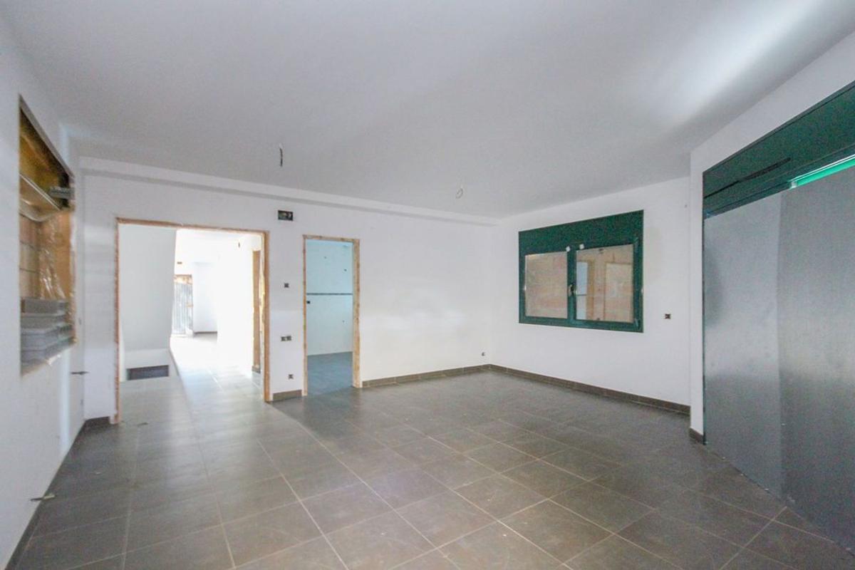 Недвижимость на продажу и в аренду в Испании photo 2