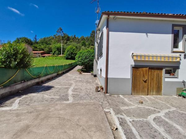 Casa o chalet independiente en Oza-Cesuras thumbnail 1