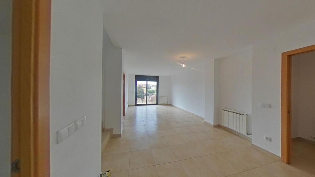 Sale of apartment in Piso en Calle de Gaudí, Tordera, Tordera, Tordera
 photo 2
