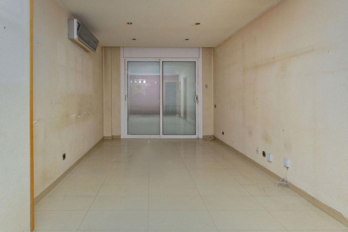 Продажа квартиры на Piso en Calle de Calassanç Duran, Sol i Padris - Sant Oleguer, Sabadell, Сабадель
photo 3
