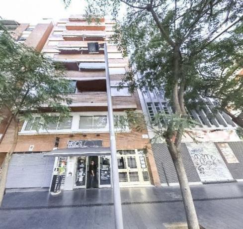 Продажа квартиры на Piso en Calle de Ribes, El Fort Pienc, Barcelona, Барселона
 photo