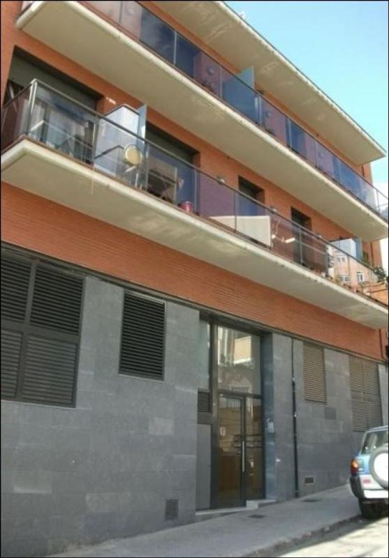 Продажа квартиры на Piso en Calle del Treball, Bobiles - Diagonal - Les Colomeres, Gavà, Гава
photo 1