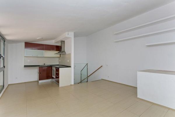 Продажа квартиры на Piso en Calle de la Milana, Centro Pueblo, Sant Pere de Ribes, Сант-Пере-де-Рибес
thumbnail 1