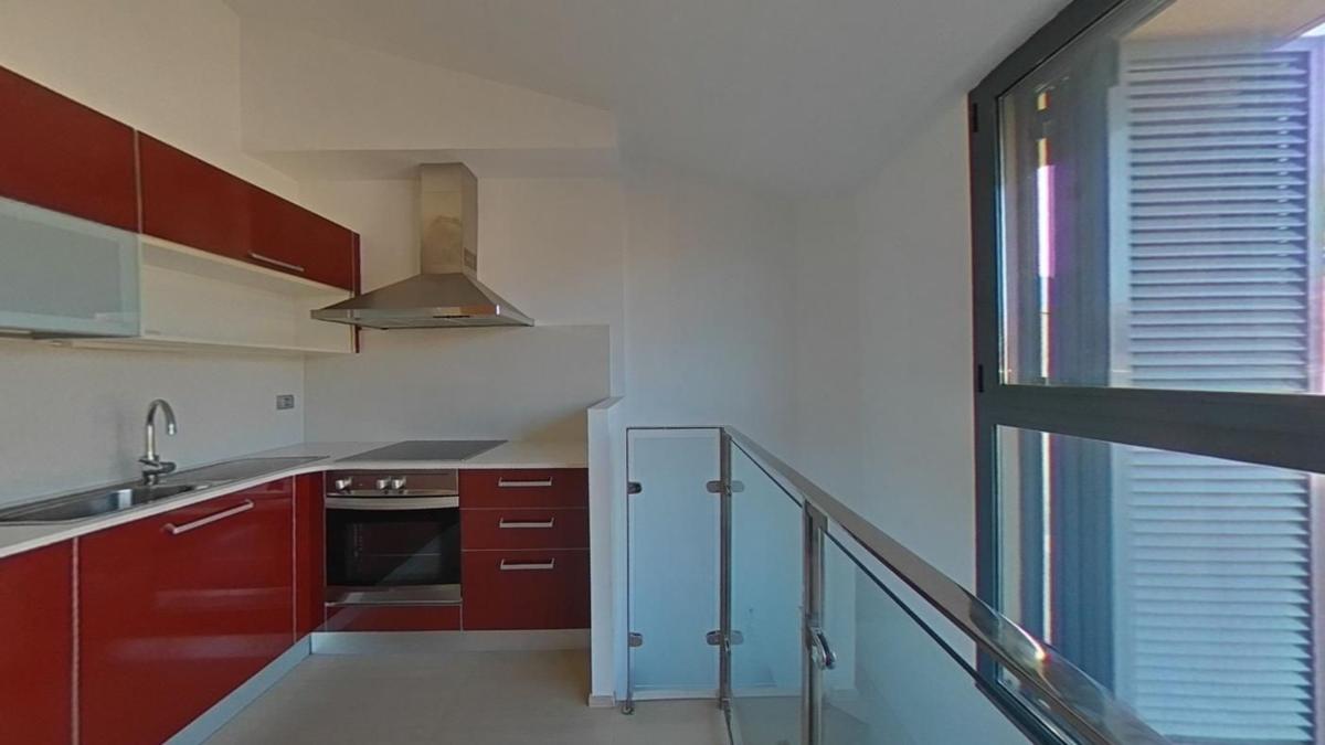 Продажа квартиры на Piso en Calle de la Milana, Centro Pueblo, Sant Pere de Ribes, Сант-Пере-де-Рибес
photo 4