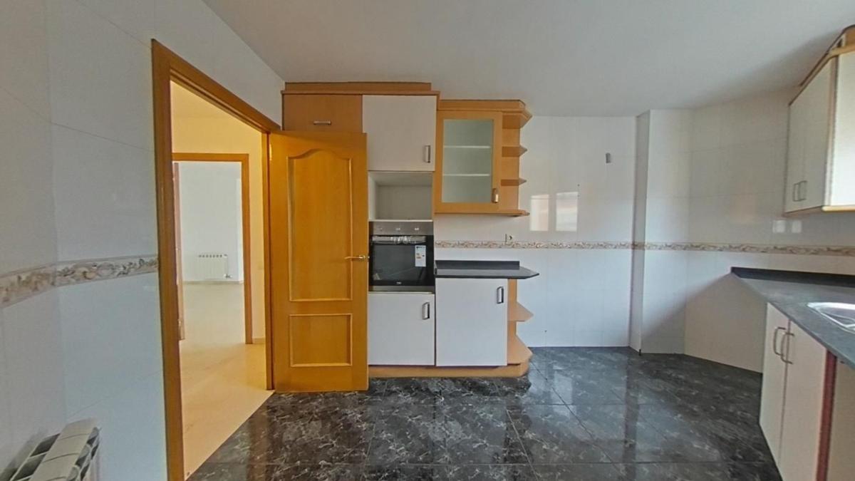 Продажа квартиры на Piso en Calle ďAntoni Torrella, Ca n'Aurell, Terrassa, Терраса
photo 5
