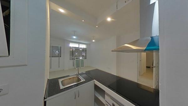 Продажа квартиры на Piso en Calle de la Bòbila, El Poble Sec - Parc de Montjuïc, Barcelona, Барселона
 photo 4