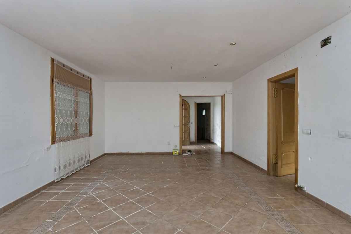 Propiedades en venta y alquiler en España photo 3