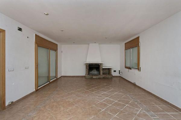 Casa o chalet independiente en Calle Verge de Montserrat, Sant Llorenç d'Hortons thumbnail 1