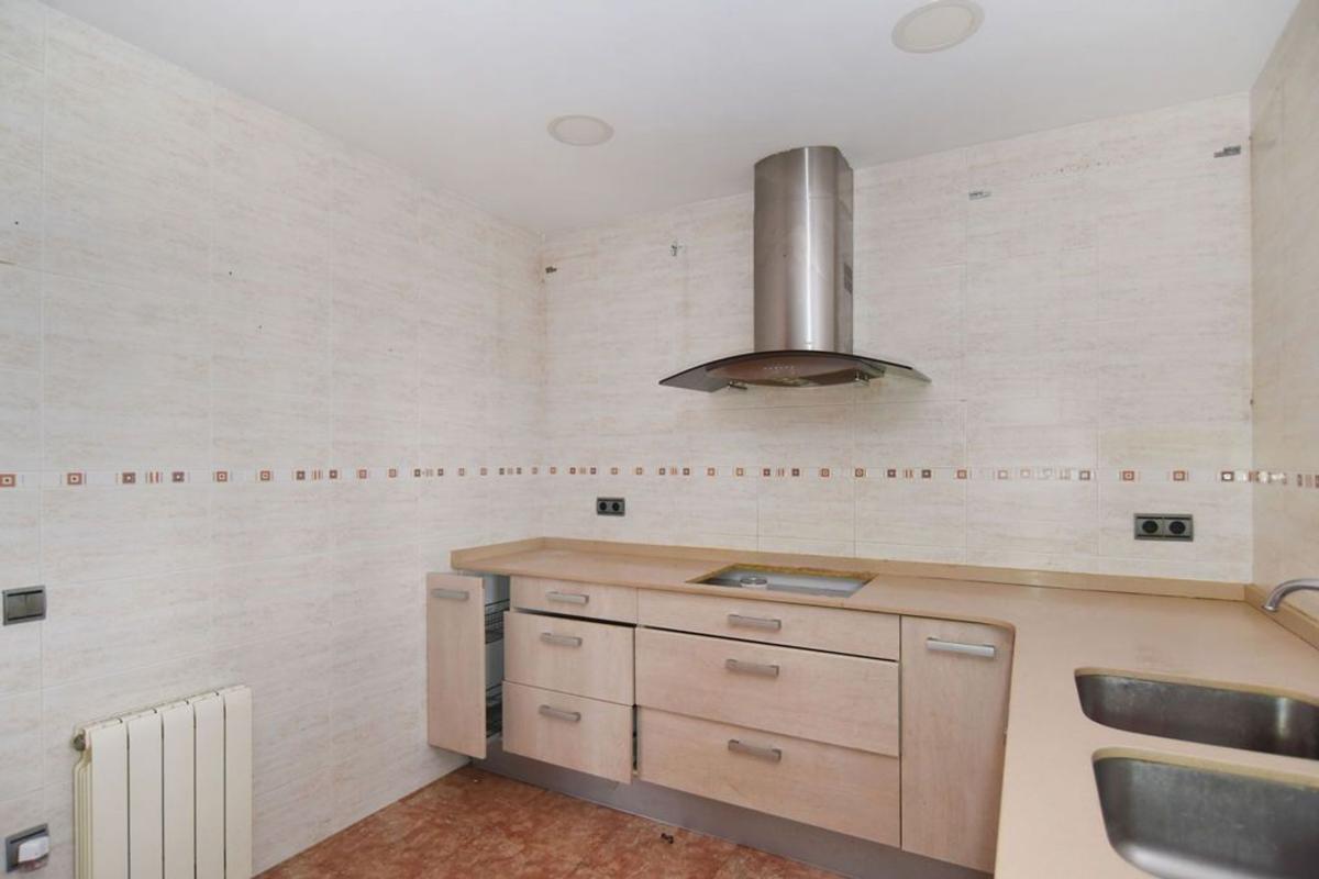 Недвижимость на продажу и в аренду в Испании photo 4