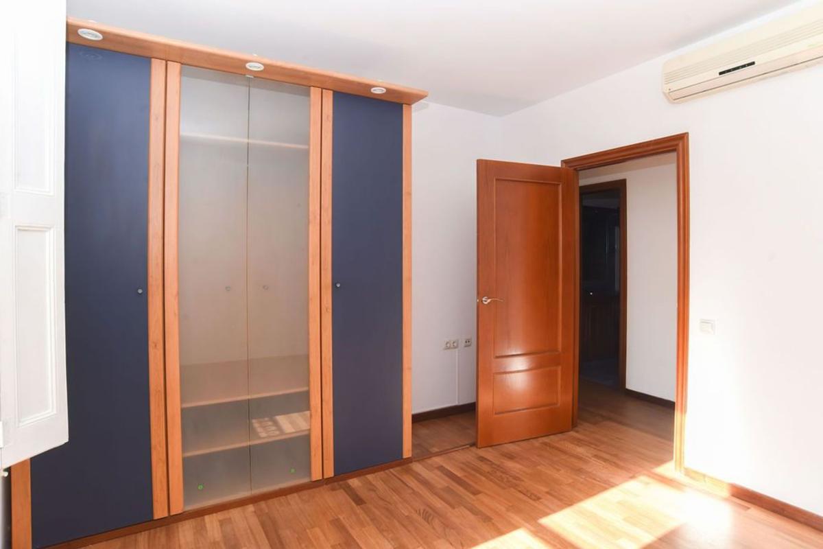 Продажа квартиры на Piso en Calle dels Còdols, El Gòtic, Barcelona, Барселона
 photo 4