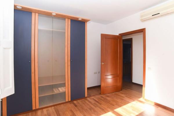 Продажа квартиры на Piso en Calle dels Còdols, El Gòtic, Barcelona, Барселона
 photo 4