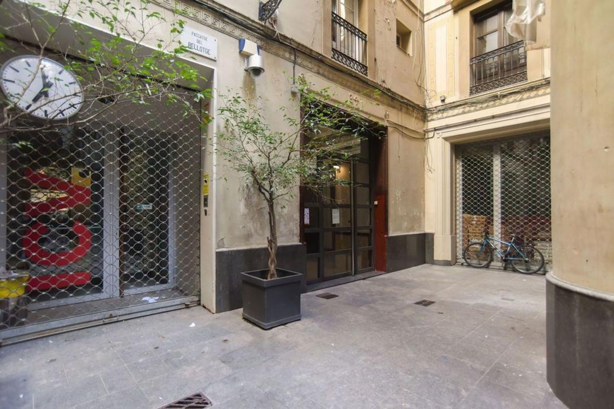 Продажа квартиры на Piso en Calle dels Còdols, El Gòtic, Barcelona, Барселона
 photo 5