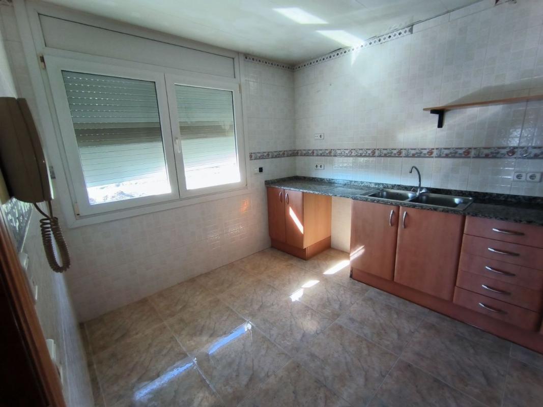 Недвижимость на продажу и в аренду в Испании photo 5