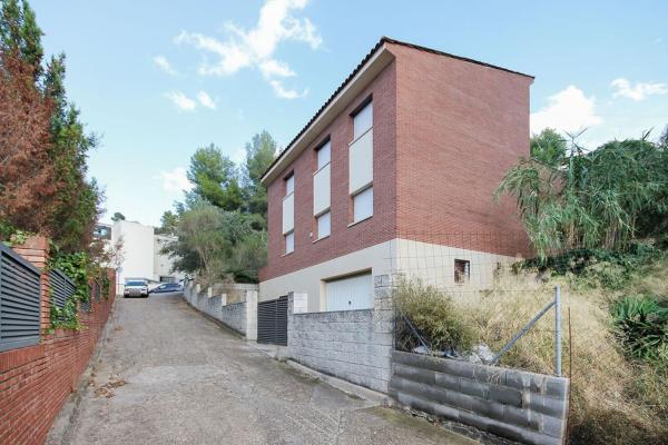 Casa o chalet independiente en Carretera Sant Andreu, Corbera de Llobregat photo 1