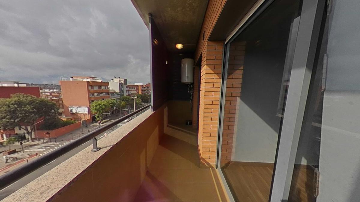 Sprzedaż mieszkania w Piso en Carretera d'Esplugues, El Pedró, Cornellà de Llobregat, Cornellà de Llobregat
photo 1